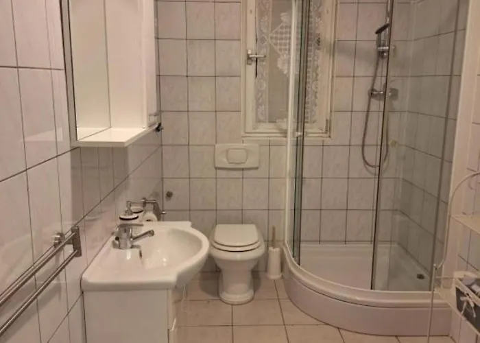 Granda Tolic Biograd Na Moru